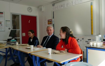 Le déjeuner chez les ULIS Lycée